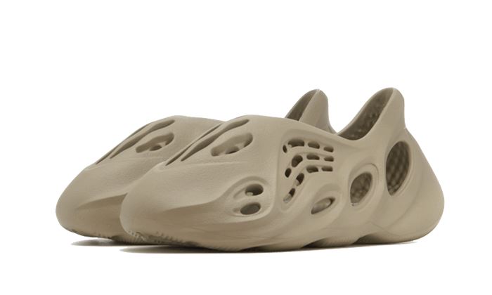 Adidas Yeezy Foam RNNR Stone Salt
