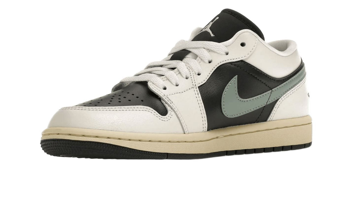 Air Jordan 1 Low Jade Smoke