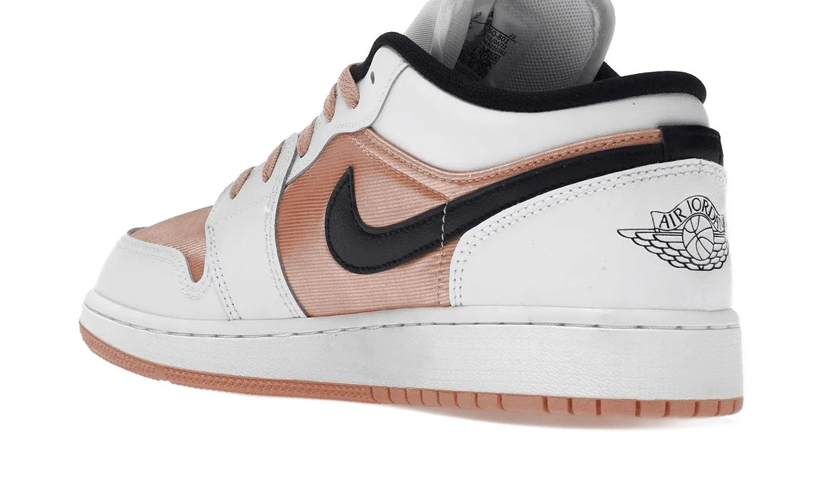 Air Jordan 1 Low White Light Madder Root