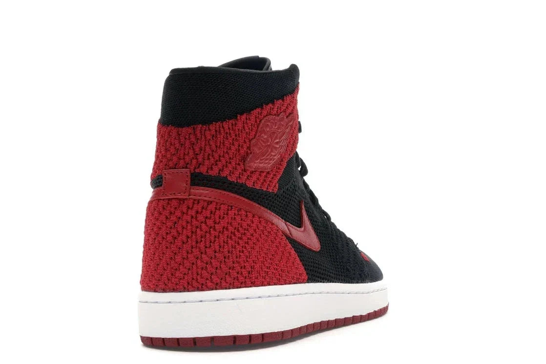 Air Jordan 1 Retro High Flyknit Bred