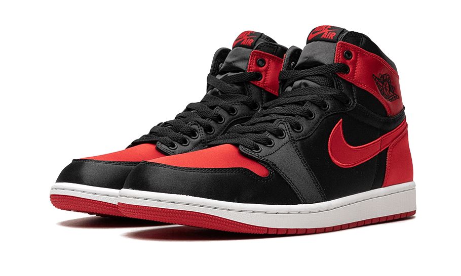 Air Jordan 1 Retro High OG Satin Bred