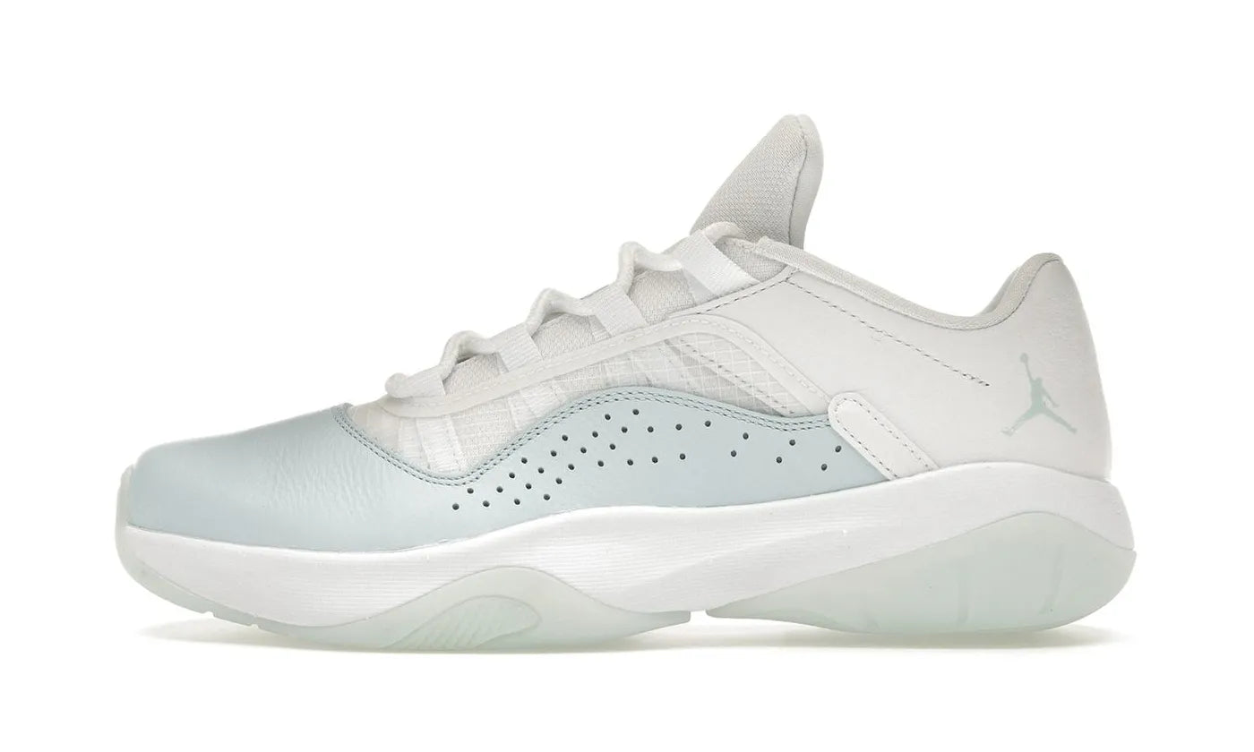 Air Jordan 11 CMFT Low Igloo