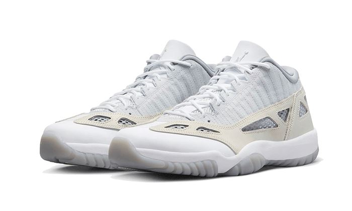 Air Jordan 11 Low IE Light Orewood Brown