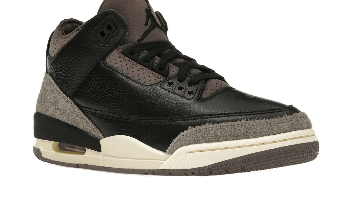 Air Jordan 3 Retro OG SP A Ma Maniére Black Violet Ore