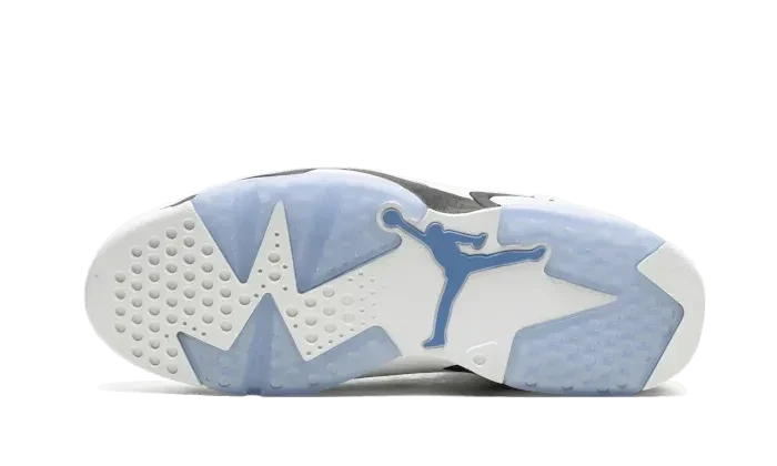 Air Jordan 6 UNC