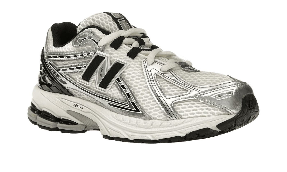 New Balance 1906R Silver Metallic Black