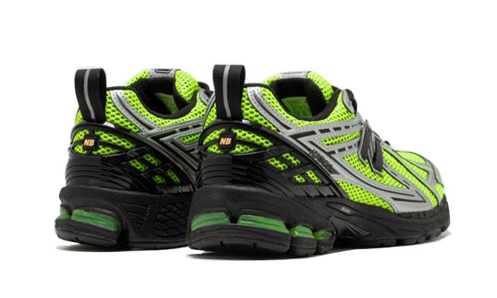 New Balance 1906R Volt Black