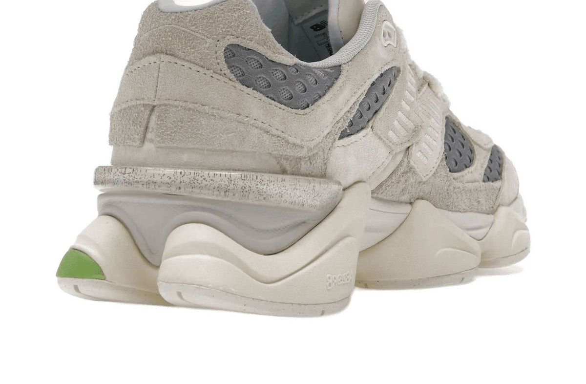 New Balance 9060 Bricks & Wood