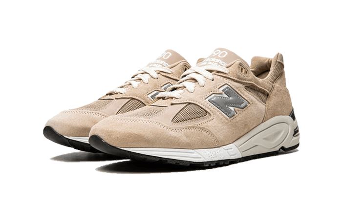 New Balance 990 V2 Kith Tannin