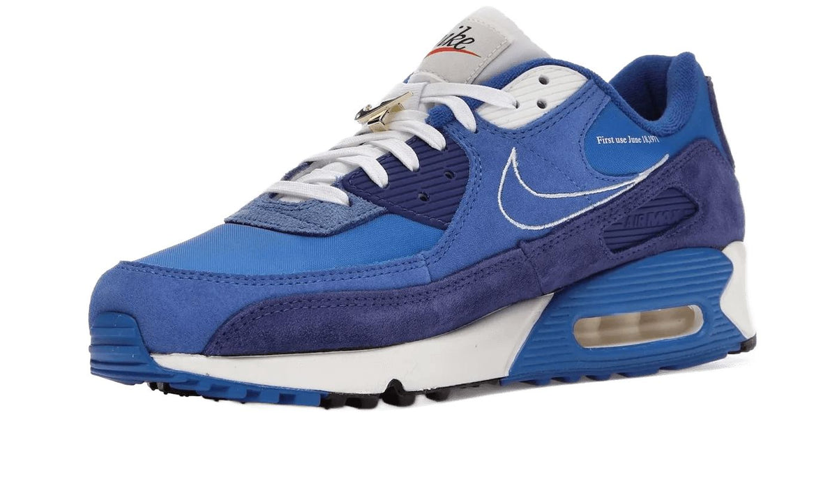 Nike Air Max 90 SE First Use Signal Blue