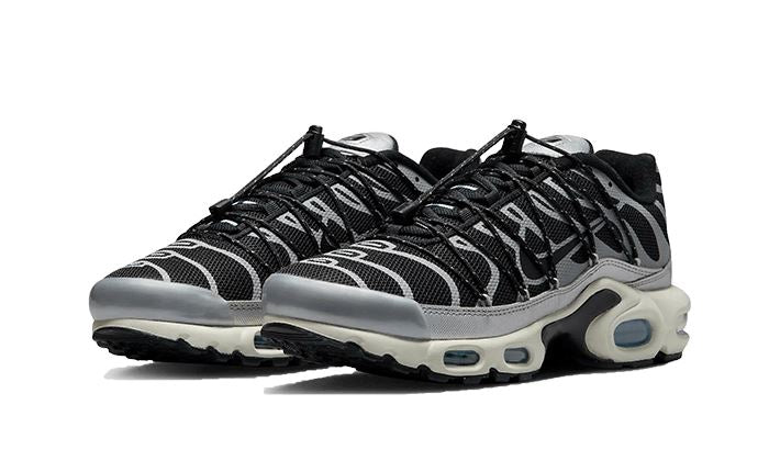 Nike Air Max Plus Lace Toggle Black Grey