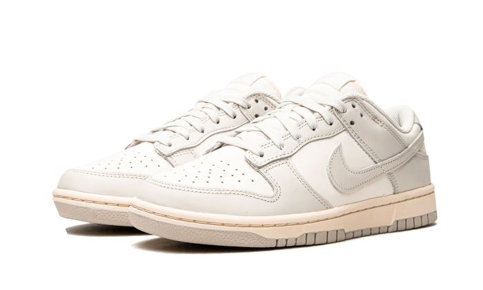 Nike Dunk Low Light Bone