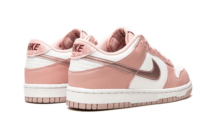 Nike Dunk Low Pink Velvet