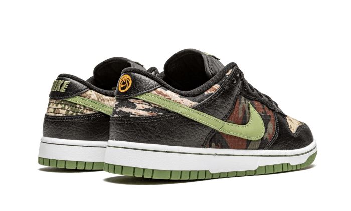 Nike Dunk Low SE Black Multi-Camo (Crazy Camo)