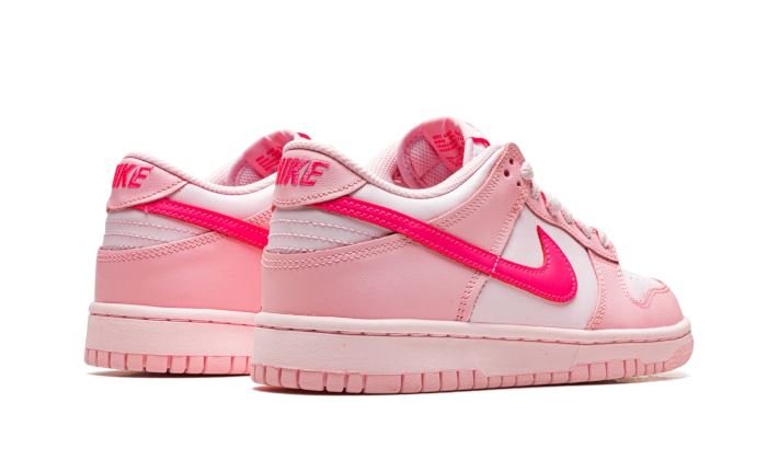 Nike Dunk Low Triple Pink (Barbie)