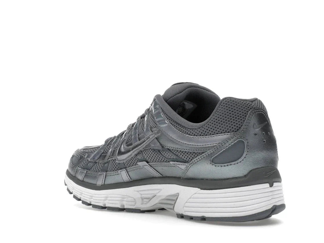 Nike P-6000 Metallic Cool Grey