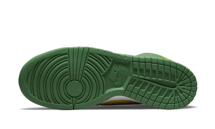 Nike SB Dunk High Supreme By Any Means Brazil