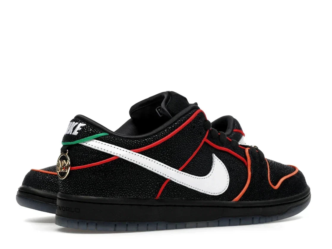 Nike SB Dunk Low Bronx Girls Skate