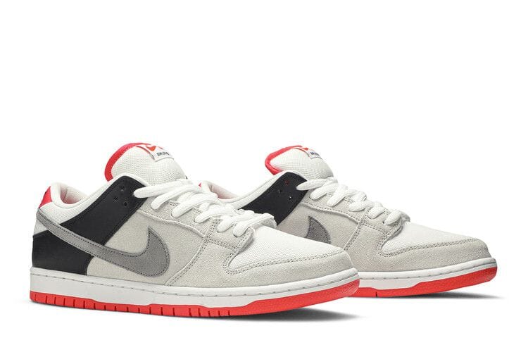 Nike SB Dunk Low Infrared