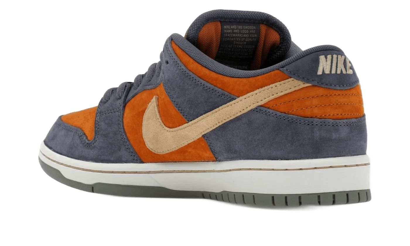 Nike SB Dunk Low Light Carbon Monarch