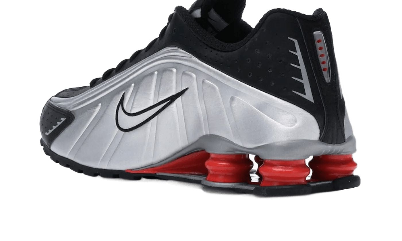 Nike Shox R4 Black Metallic Silver (2018/2024)