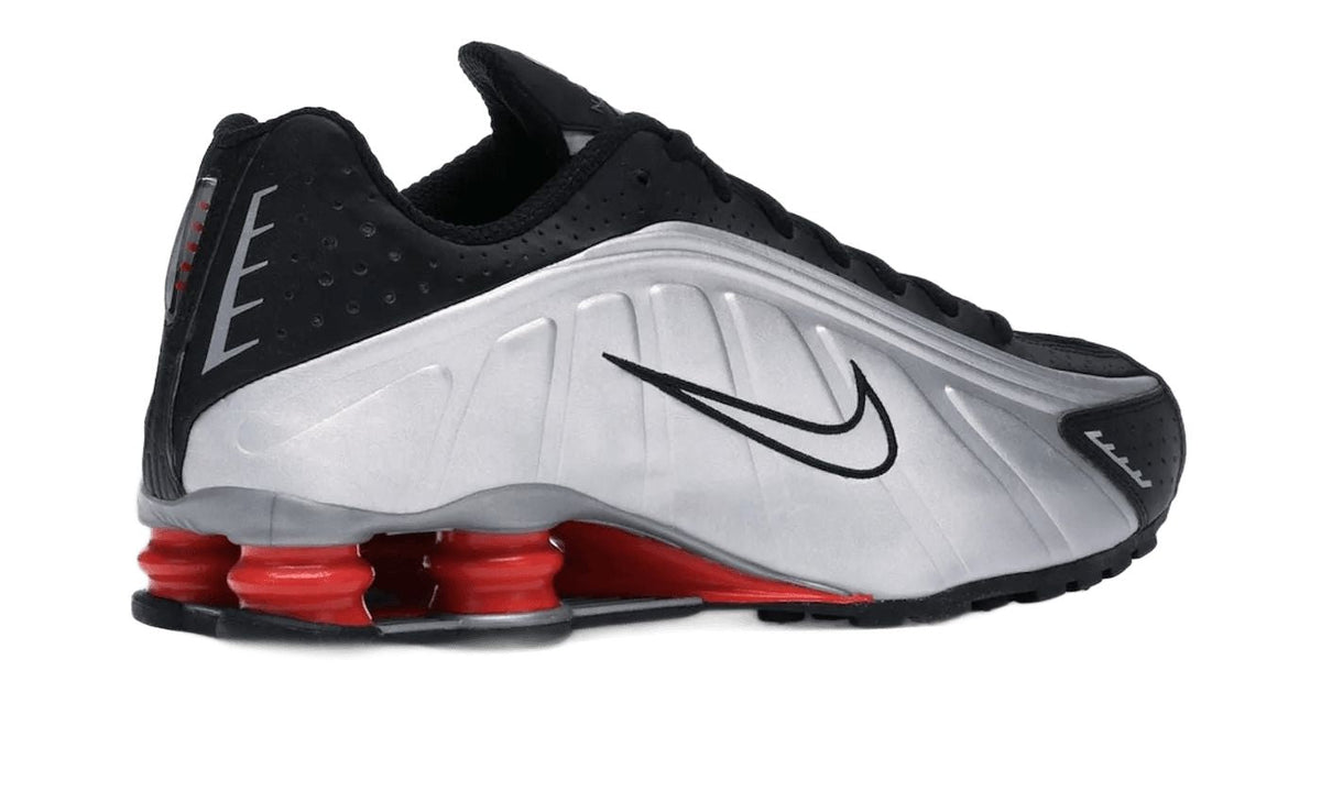 Nike Shox R4 Black Metallic Silver (2018/2024)