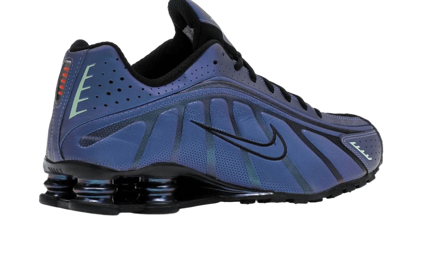 Nike Shox R4 Iridescent
