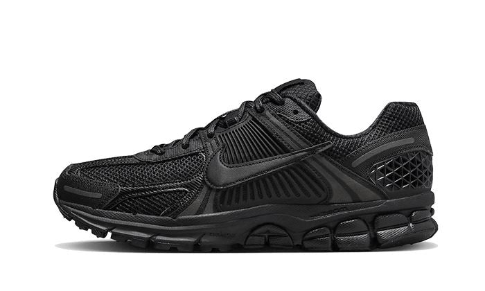 Nike Vomero 5 Triple Black