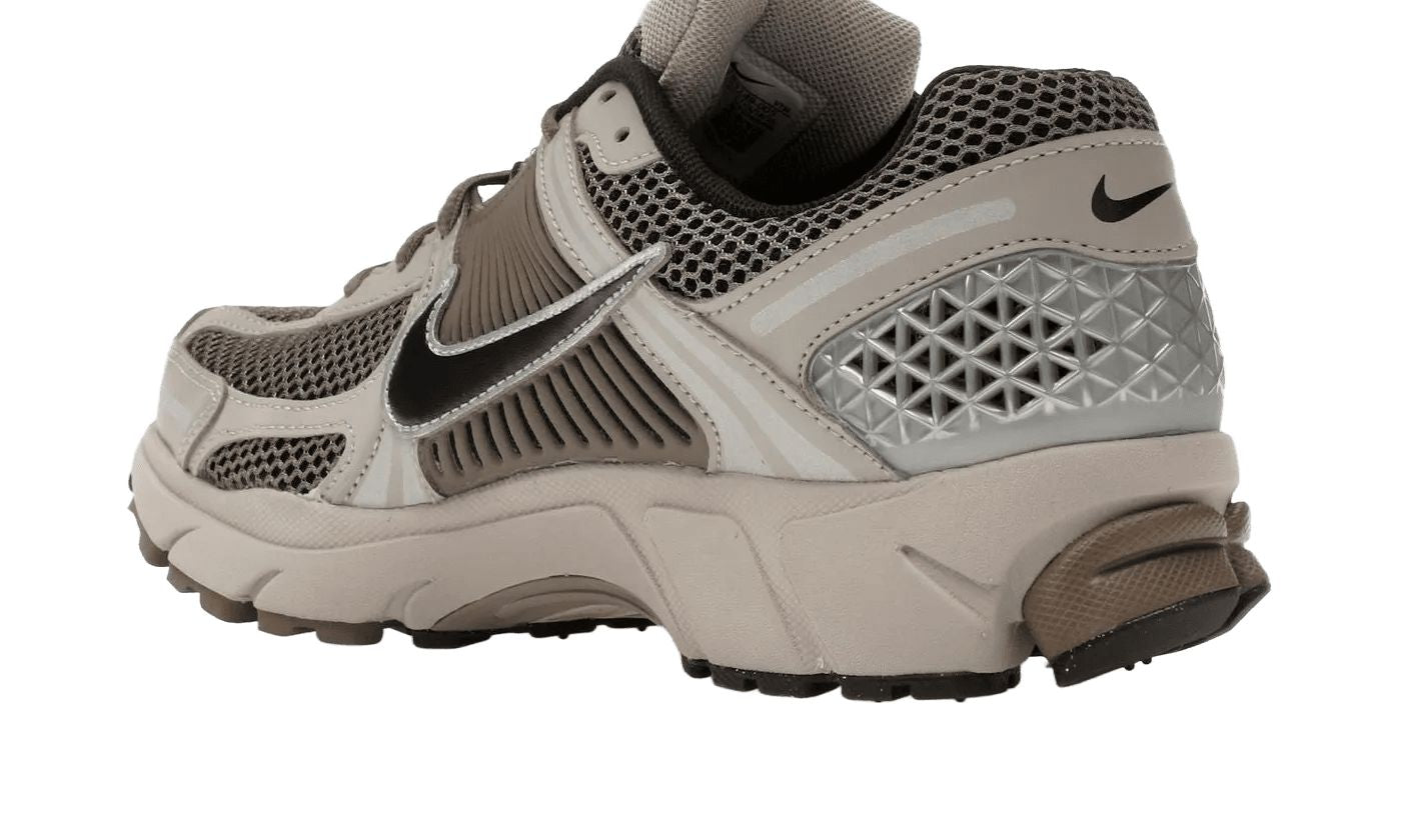 Nike Zoom Vomero 5 College Grey Cave Stone