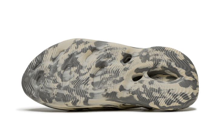 Adidas Yeezy Foam RNNR MXT Moon Gray