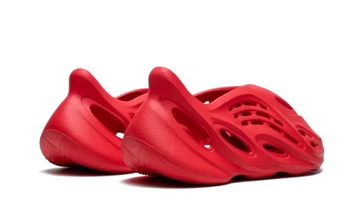 Adidas Yeezy Foam RNNR Vermillion