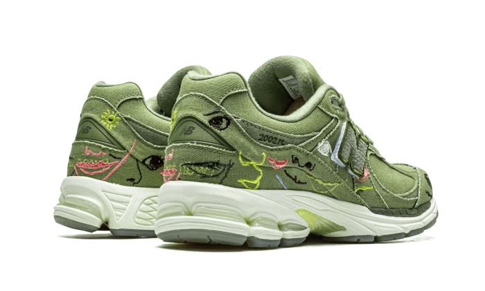 New Balance 2002R Bryant Giles Olive Green