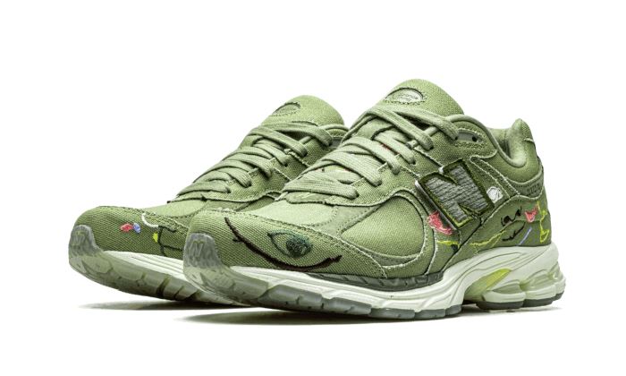New Balance 2002R Bryant Giles Olive Green