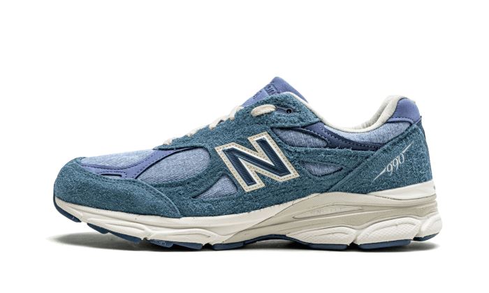 New Balance 990 v3 Levi's Blue