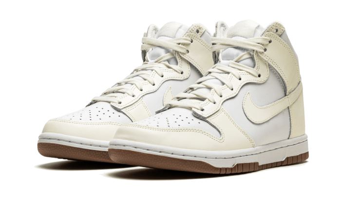 Nike Dunk High Sail Gum