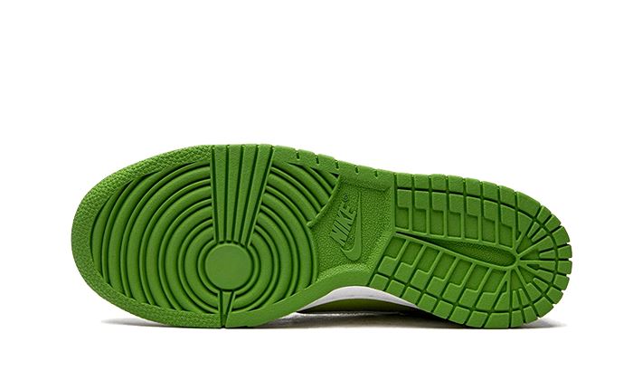 Nike Dunk Low Chlorophyll