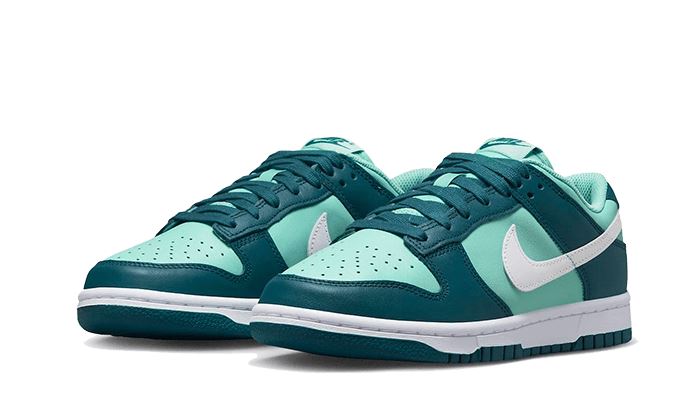 Nike Dunk Low Geode Teal