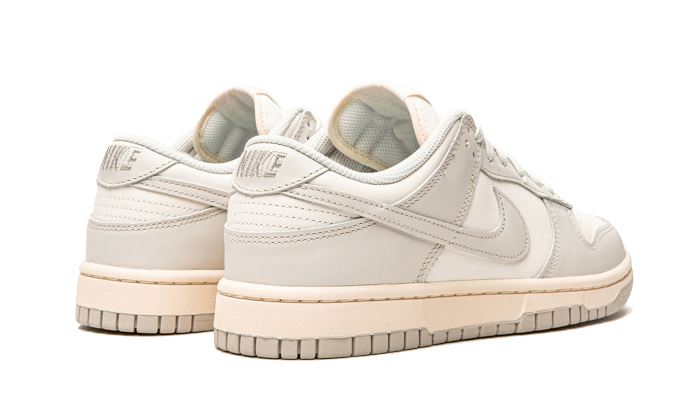 Nike Dunk Low Light Bone