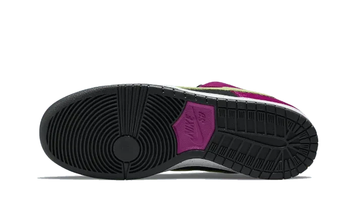 Nike SB Dunk Low Red Plum