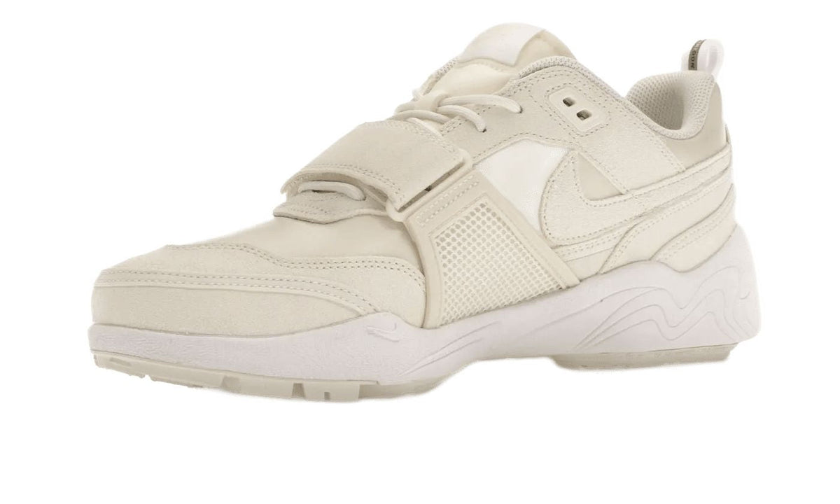 Nike Zoom Field Jaxx SP Travis Scott Sail