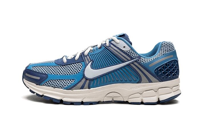 Nike Zoom Vomero 5 Worn Blue